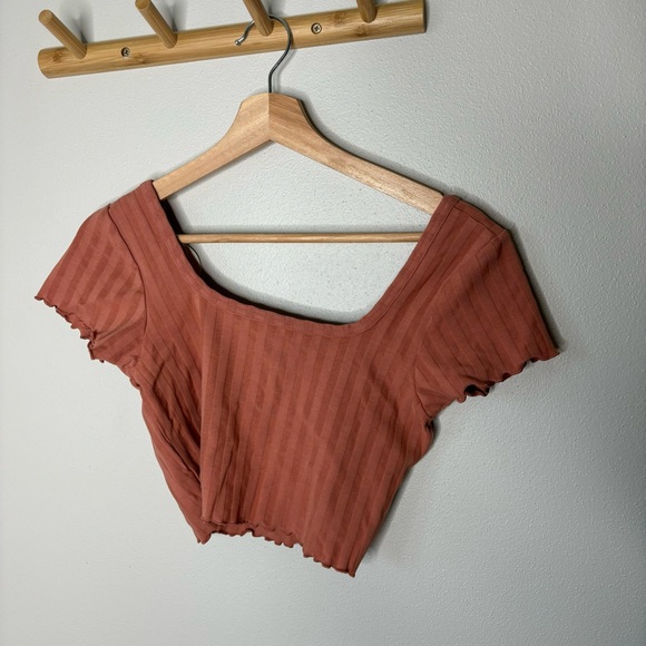 NWT Aerie Offline Ribbed Cropped Tee medium - Picture 7 of 7